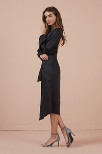 fk_20190646_emilia_ls_dress_001-black_sh_64620.jpg