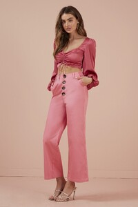 fk_20190647_emilia_top_631-pink_20190613_kansas_pant_631-pink_sh_63674.jpg