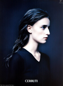 hypesad23_Lacroix_AnnCatherine-Roversi-Cerruti-gthumb-gwdata1200-ghdata1200-gfitdatamax.jpg