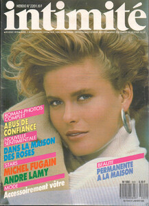 intimiteFr150188no2201cover.thumb.jpg.516e27477a562a1f2e442bf5d3c7111d.jpg