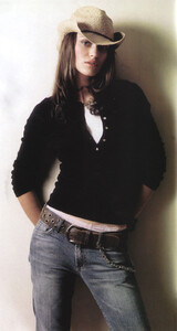 knightley0003.jpg