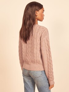lemartine-sweater-blush-3.jpg