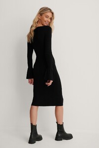 lizzy_asymmetric_neck_midi_ribbed_dress_1677-000028-0002_02d.jpg