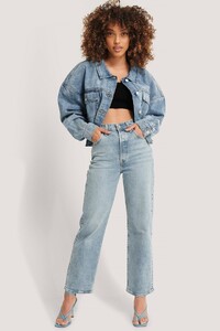 nakd_cropped_oversize_denim_jacket_1018-005274-0047_04c.jpg