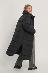 nakd_oversized_long_puffer_jacket_1018-005771-0002_02d.jpg