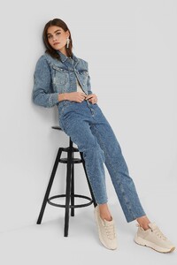 nakd_short_raw_hem_denim_jacket_1018-002288-0116_04c.jpg