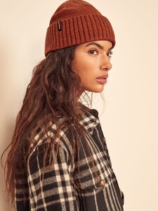 patagonia-brodeo-beanie-desert_orange-1.jpg
