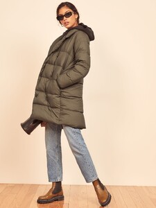 patagonia-ws-arctic-willow-parka-topsoil_brown-2.jpg