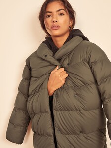 patagonia-ws-arctic-willow-parka-topsoil_brown-3.jpg