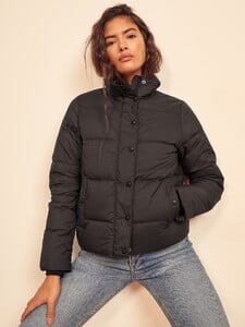 patagonia-ws-silent-down-jacket-black-1.jpg