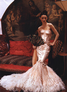ravishingcouture_bw07.thumb.jpg.4ea3d8676da825a37848ecf6f2cad4a7.jpg