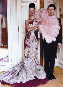 ravishingcouture_bw09.thumb.jpg.144b7256cccff242ef31729df44f1385.jpg