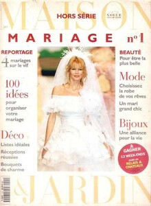 revista-vogue-francesa-claudia-schiffer-maison-jardin-1995-616101-MLB20268769347_032015-O.jpg