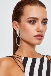 silver-plated-oval-earrings.thumb.jpeg.7d023b1d26141adbcf821b52327c7a9f.jpeg