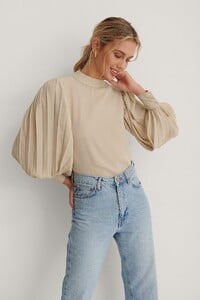 trendyol_wide_sleeve_detail_blouse_1494-003712-0373_02j.jpg