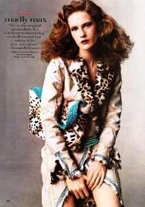 us_vogue_july_1999_3.thumb.jpg.439b1b7add85310f1782127d53f0ae29.jpg