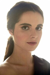 vanessa-marano-for-darling-magazine-october-2020-1.jpg