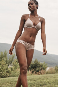 victorias-secret-rule-your-care-2020-body-by-victoria-lightly-lined-full-coverage-bra-bikini-hi-res.jpg