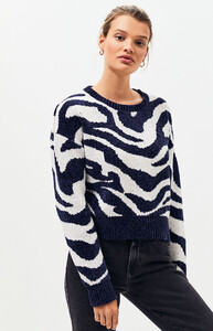 womens-minkpink-sweaters-a-wild-winter-sweater-navy_4.jpg