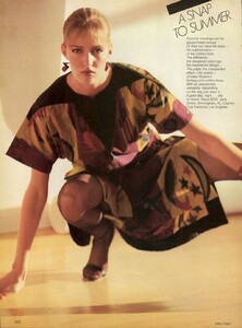 1057971993_Vogue-April1980(4-1980)USAasnaptosummerelgort3.thumb.jpg.25e0b3bf9b073384a56dd9b1578d7572.jpg