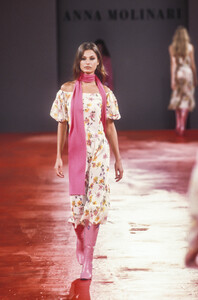 1141666216_AnnaMolinariSpring20003.thumb.jpg.a50ddba8d3725f0ed7cf1ce7660d7687.jpg