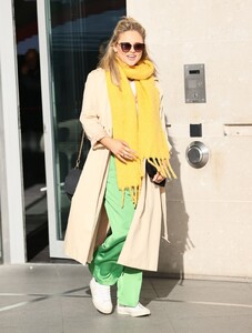       ata081120BZNimage104.jpg