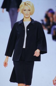 1293853944_IsaacMizrahiSpring1996(9).thumb.jpg.99c5acb95da224b17600d67c70700faa.jpg