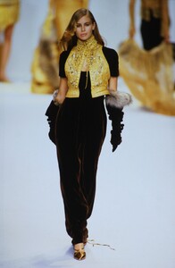 1298566132_Dior-Fall-1994(7).thumb.jpg.8e049808d6650010543a6a0e0dea2cbc.jpg