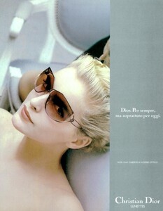 1400744703_ChristianDior198701.thumb.jpg.2330ae55b1cc0179a26f2a1a56165e08.jpg