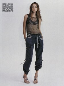 1469368706_VOGUEItaliaALLSUMMERLONG5.jpg.26c25213a923b085c4734d8ec2062790.jpg