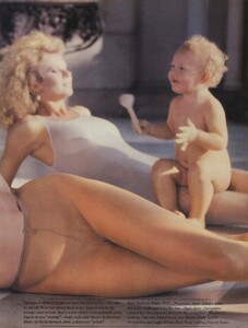 1534359629_VOGUEUSMar198006.thumb.jpg.cd0bcb6afc6e1fc4dfd4e6a123a547f3.jpg