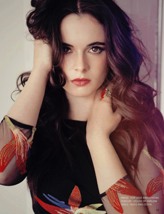 Vanessa Marano 7.png