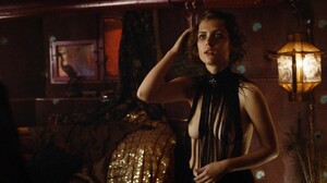 1839754199_LivLisaFries-BabylonBerlin-S02E02_2.thumb.jpg.38ba1862aba3821956aa57090132d7da.jpg