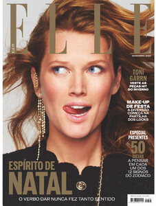 2020-12-011 Elle Portugal.jpg