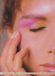 1973023361_VOGUEUSJun198302.thumb.jpg.35d94e572a3c4a57dcd5837789af8bd4.jpg