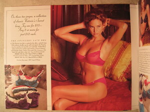 1991-Victorias-Secret-Christmas-Gift-Lingerie-Catalog-Goodacre-_57.thumb.jpg.126f0bc764d96a8bbc00b44b92830813.jpg