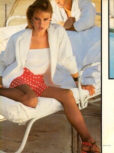 2015364413_USVogueFebruary1982TheWarm-WeatherDifference--ClothesforSunPlacesMichelComte11.thumb.jpg.38ca003b31d96ba951cab55a1b31f08a.jpg