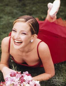 2064748288_VANITYFAIRUSJun199802.thumb.jpg.ddea1946c8204e3e1b9c63cf3f9a905e.jpg
