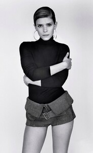 25c8b6e45a856949ab01f9512d0e15c4--kate-mara-vanity-fair.jpg
