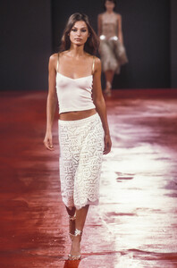 32756526_AnnaMolinariSpring20001.thumb.jpg.5c8397b74ec90518854c3b14cb7ce171.jpg