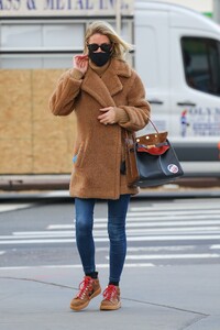        nic041120BZNimage108.jpg