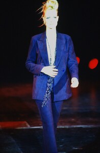 444233676_corinne-cobson-ss-1997(1).thumb.jpg.793bb7399cb088f43cf3500a7505bc56.jpg