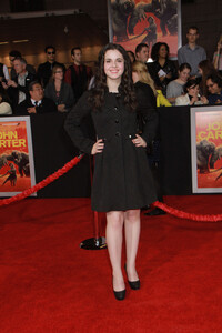 45804_Vanessa_Marano_John_Carter_Premiere_Regal_Cinemas_LA_Live_in_LA_22_02_2012_19_122_458lo.jpg