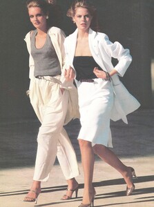 484436854_VOGUEUSFeb198002.thumb.jpg.68cf82f7aaf70dfa446eaacdaf3b4364.jpg