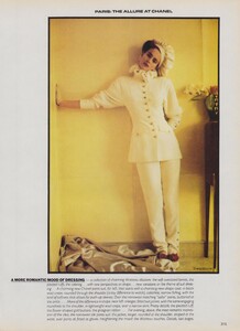 506336922_VOGUEUSApr198514.thumb.jpg.b4a3f9147fcc1543ef70f6704eaf9a5d.jpg