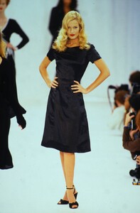 546880449_IsaacMizrahiSpring1995(2).thumb.jpg.983f122a15df716c5f20602a7233b659.jpg