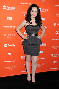 56219_Vanessa_Marano_Switched_at_Birth_Premiere_and_Book_Launch_Party_in_Hollywood_September_13_2012_25_122_556lo.jpg