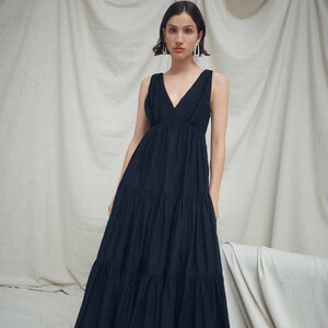 10 Aje_Unending_Maxi_Dress_Black_RHS_20AJ5120_5bb740fc-c73d-414c-ba19-7515eae501bf.jpg