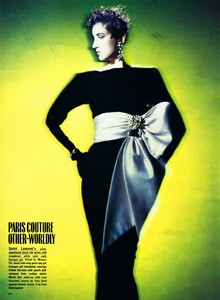 675213004_UKVogueSeptember1984ParisCouture-.OtherWordlybypaoloroversiVogueSpiritscans2.thumb.jpg.8bfa93b158238a1121cbc54ea87afa43.jpg