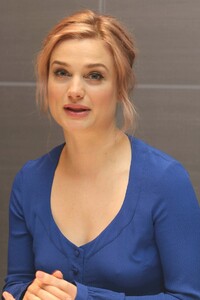 740full-alison-sudol.jpg